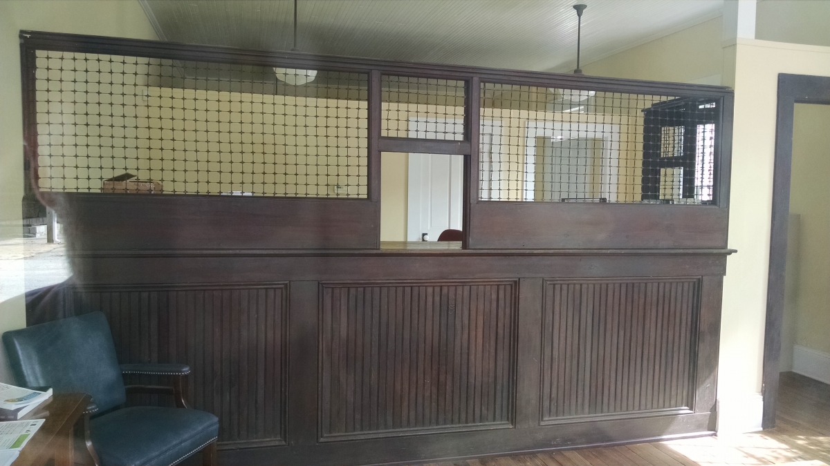 bostwick city hall desk 